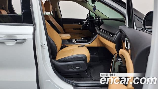 Kia Carnival 4세대 Signature, 2021 11