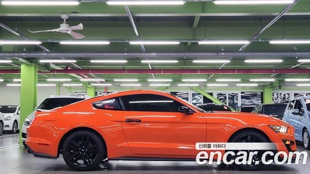 Ford Mustang купе, 2017 3