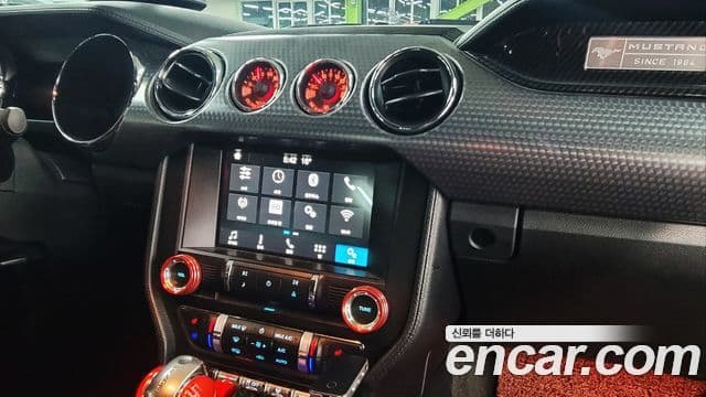 Ford Mustang купе, 2017 15