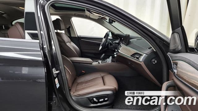 BMW 5시리즈 (G30) Luxury, 2023 11