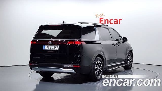 Kia Carnival 4세대 Signature, 2021 2