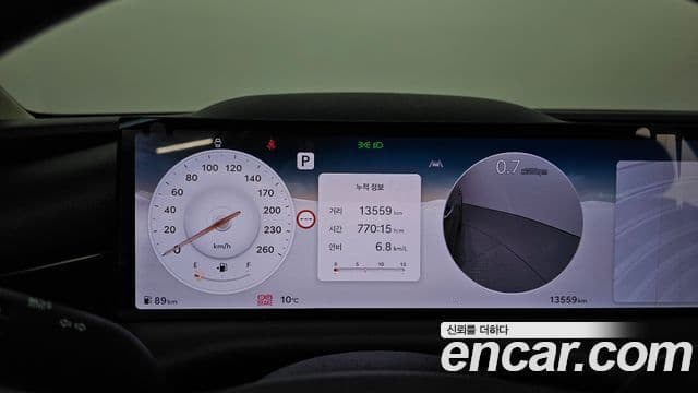 Genesis G80 (RG3) бензин 2.5 турбо 2WD, 2025 8