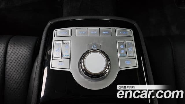 Genesis G80 (RG3) бензин 2.5 турбо 2WD, 2025 12