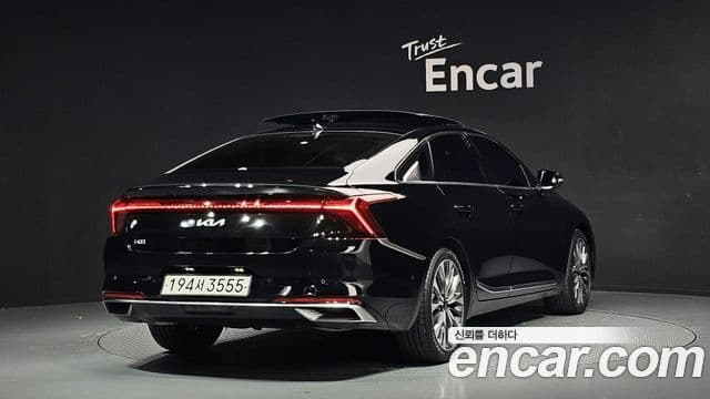 Kia K8 Signature, 2022 2