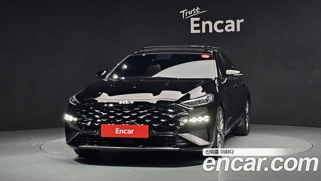 Kia K8 Signature, 2022 3