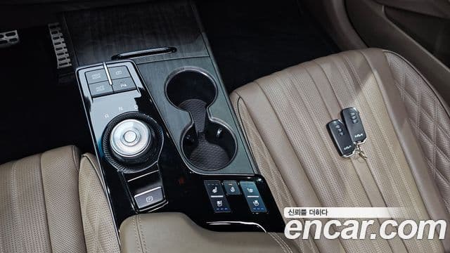 Kia K8 Signature, 2022 9