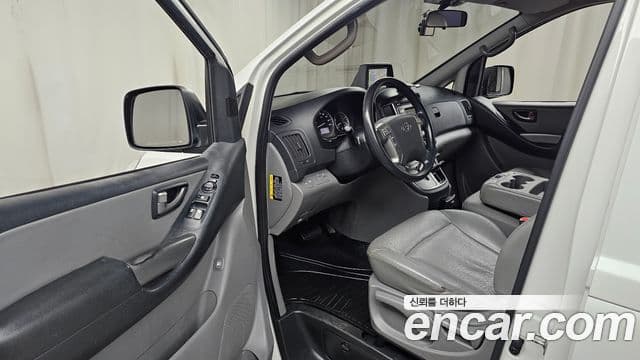 Hyundai Grand Starex Modern, 2017 10