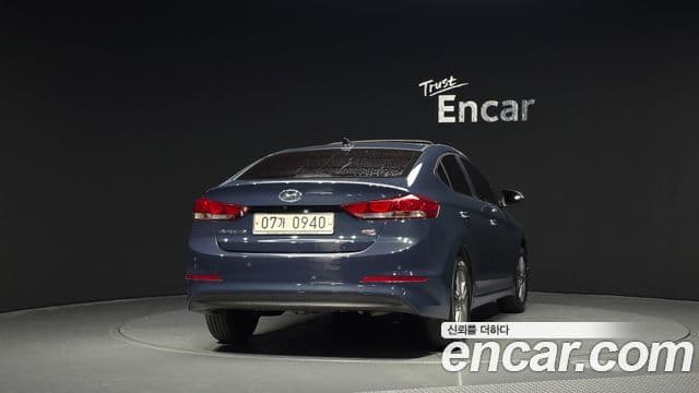 Hyundai Avante AD Modern, 2017 4