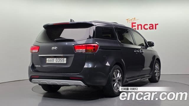 Kia All New Carnival Prestige, 2016 2