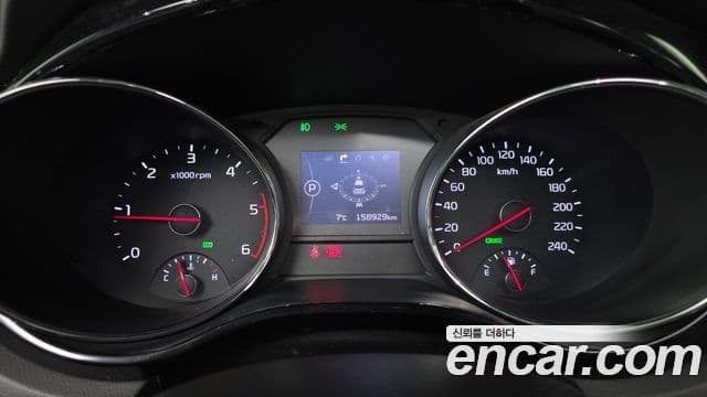 Kia All New Carnival Prestige, 2016 8