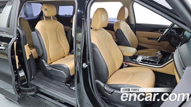 Kia Carnival 4세대 Prestige, 2023 11