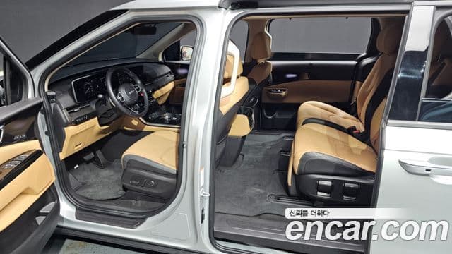 Kia Carnival 4세대 Signature, 2023 10