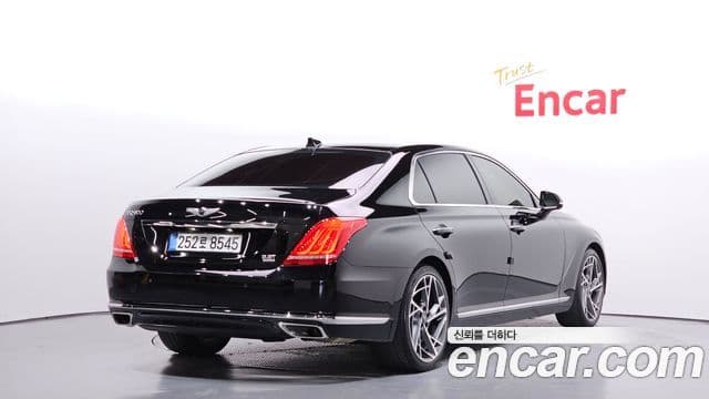 Genesis EQ900 Luxury, 2016 2