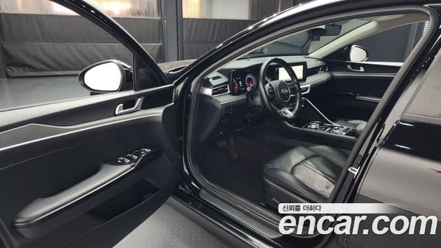 Kia K5 3세대 Prestige, 2021 10