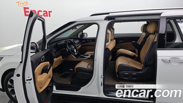 Kia Carnival 4세대 Signature, 2021 10