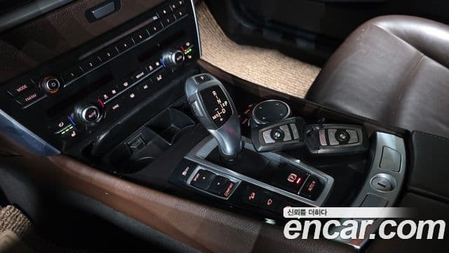 BMW 5시리즈 GT (F07) GT 30d xDrive, 2016 9