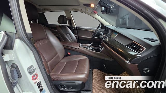 BMW 5시리즈 GT (F07) GT 30d xDrive, 2016 10