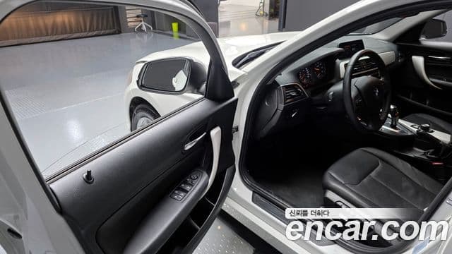 BMW 1시리즈 (F20) 118d Joy 5도어, 2019 11