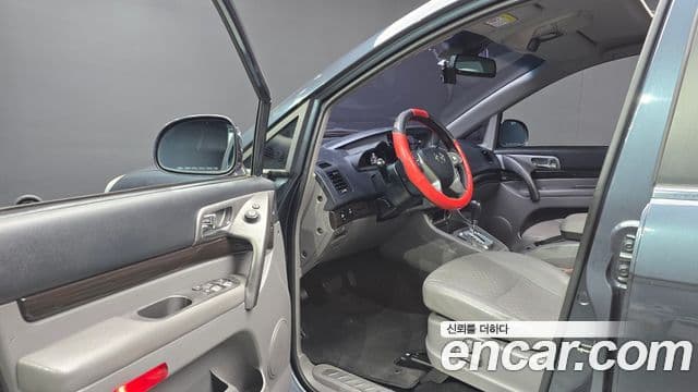 KG모빌리티(SsangYong) Korando 투리스모 4WD TX 9인승, 2016 10