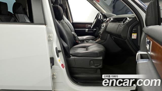 Land Rover Discovery 4 3.0 SDV6 SE, 2016 11