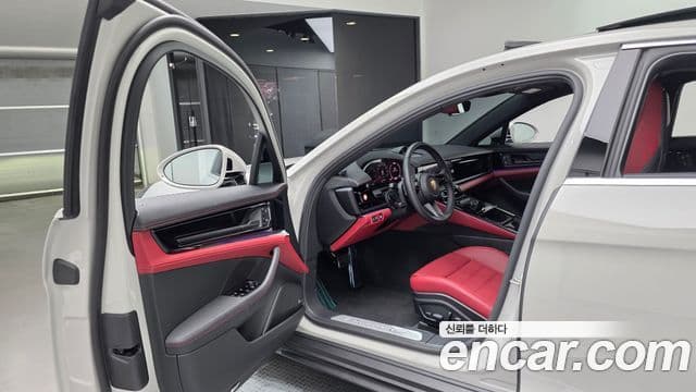 Porsche Panamera (976) 2.9 AWD E-гибрид, 2025 11