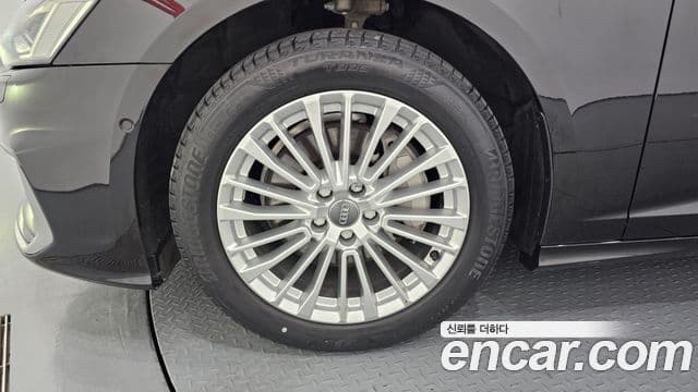 Audi A6 (C8) Premium, 2021 все фото