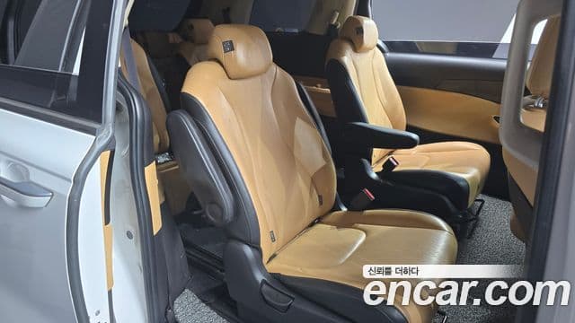 Kia Carnival 4세대 Prestige, 2022 12