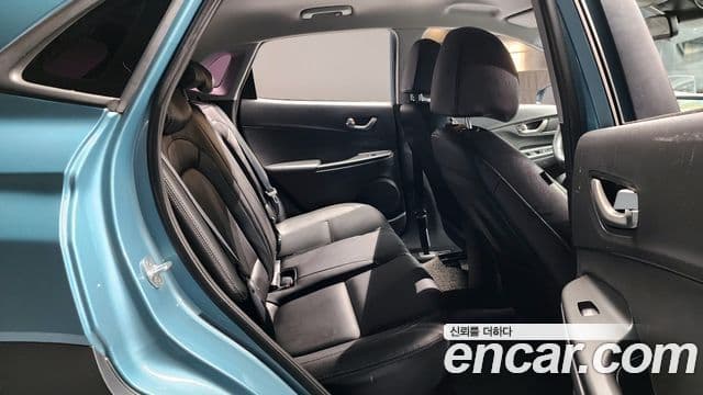 Hyundai Kona Modern Art, 2018 12