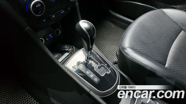 Hyundai Accent(новый кузов / новое поколение) Modern, 2016 9