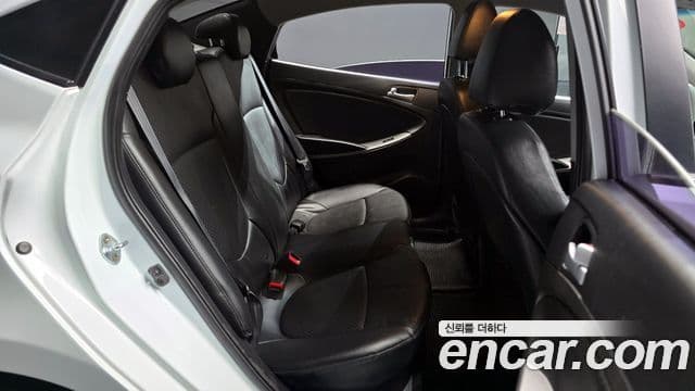 Hyundai Accent(новый кузов / новое поколение) Modern, 2016 12