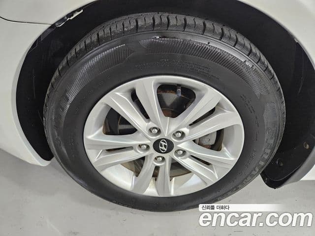 Hyundai YF Sonata Y20 Grand, 2010 7