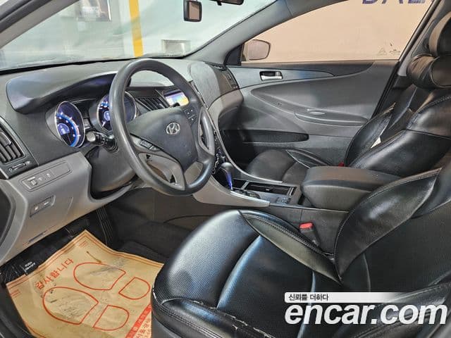 Hyundai YF Sonata Y20 Grand, 2010 9