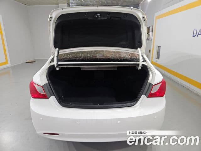 Hyundai YF Sonata Y20 Grand, 2010 19