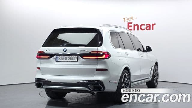 BMW X7 (G07) xDrive 40i M Sport 6인승, 2024 2