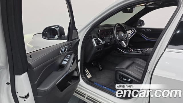 BMW X7 (G07) xDrive 40i M Sport 6인승, 2024 11