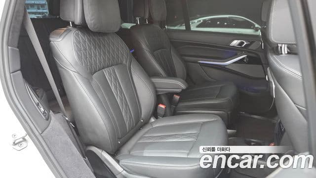 BMW X7 (G07) xDrive 40i M Sport 6인승, 2024 12