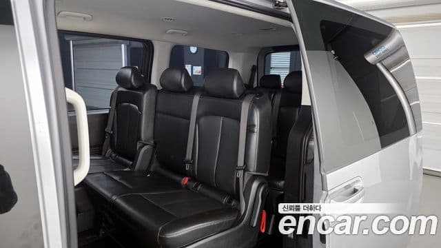 Hyundai Staria Modern, 2022 11