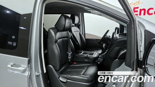 Hyundai Staria Modern, 2022 12