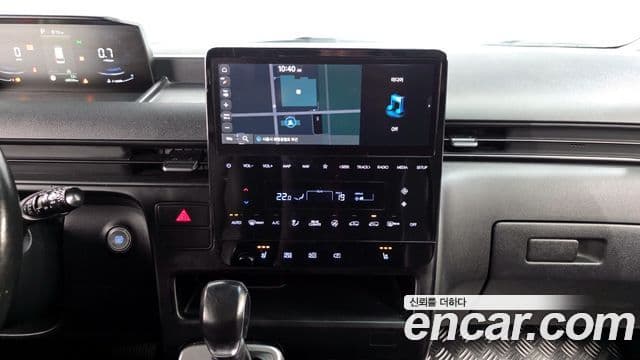 Hyundai Staria Modern, 2022 18