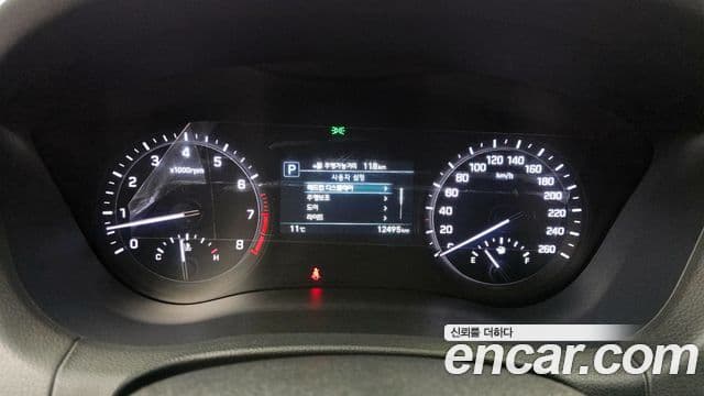 Genesis G80 Premium Luxury, 2017 8