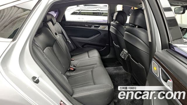 Genesis G80 Premium Luxury, 2017 12