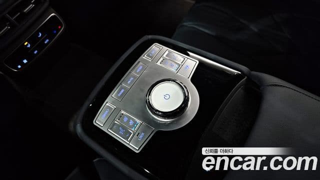 Genesis G80 (RG3) бензин 2.5 турбо AWD, 2023 19