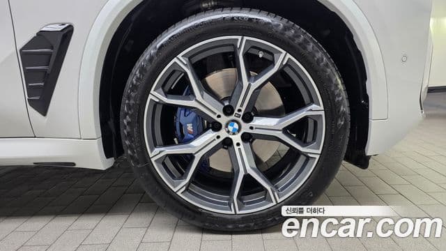 BMW X5 (G05) xDrive 40i M Sport, 2025 все фото