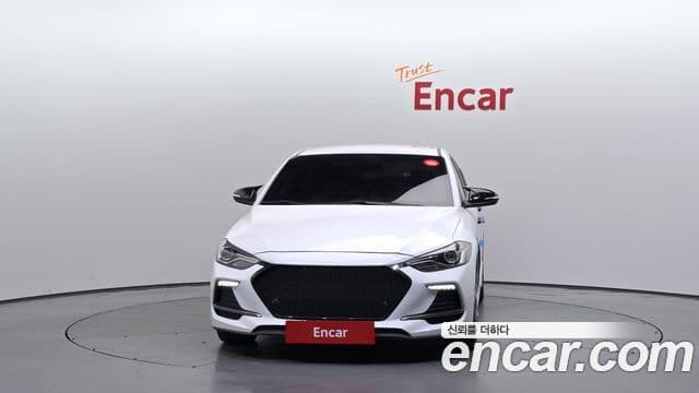 Hyundai Avante AD 1.6 турбо Sport, 2017 3