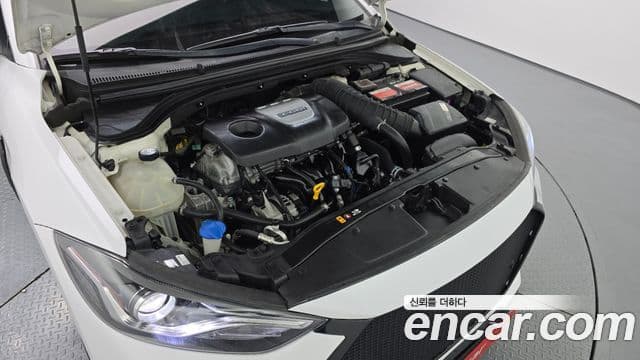 Hyundai Avante AD 1.6 турбо Sport, 2017 6