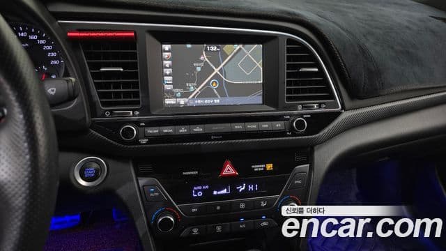 Hyundai Avante AD 1.6 турбо Sport, 2017 14