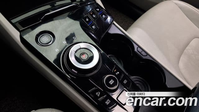 Kia Sportage 5세대 гибрид Signature 2WD, 2022 9