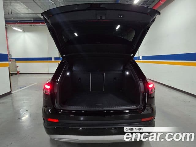 Audi Q4 e-Tron (F4), 2023 4