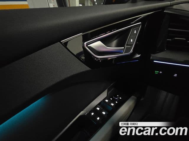 Audi Q4 e-Tron (F4), 2023 15