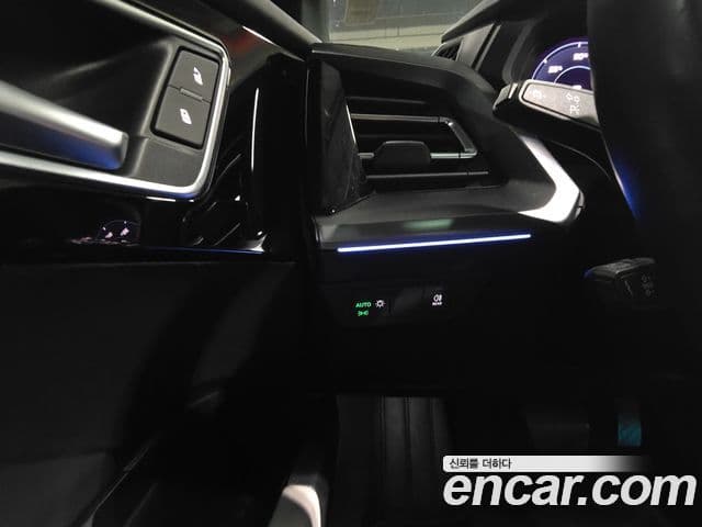 Audi Q4 e-Tron (F4), 2023 16